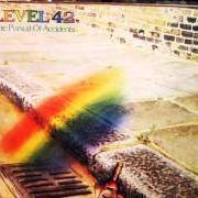 Le texte musical EYES WATERFALLING de LEVEL 42 est également présent dans l'album The pursuit of accidents (1982)