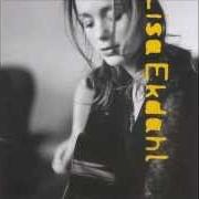 Le texte musical PÅ JAKT EFTER SOLEN de LISA EKDAHL est également présent dans l'album Lisa ekdahl (1994)