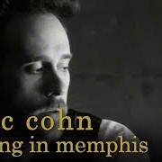 Le texte musical SAINTS PRESEVE US de MARC COHN est également présent dans l'album The very best of marc cohn : greatest hits (2006)