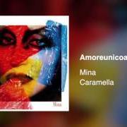 Le texte musical MI PIACEREBBE ANDARE AL MARE de MINA est également présent dans l'album Caramella (2010)