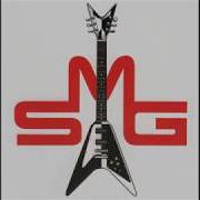 Le texte musical RED SKY de MSG est également présent dans l'album Built to destroy