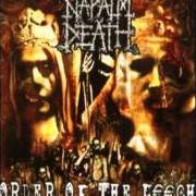 Le texte musical LOWEST COMMON DENOMINATOR de NAPALM DEATH est également présent dans l'album Order of the leech (2002)