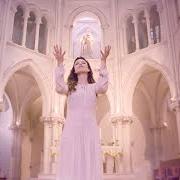 Le texte musical POUR LA PREMIÈRE FOIS de NATASHA ST-PIER est également présent dans l'album Aimer c'est tout donner - thérèse de lisieux (2018)