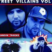 Le texte musical DRUG DEALING de NECRO est également présent dans l'album Street villains, volume 1 (2003)