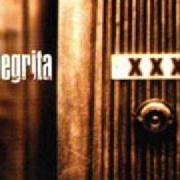 Le texte musical ...E INTANTO IL TEMPO PASSA de NEGRITA est également présent dans l'album Xxx (1997)
