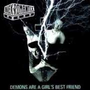 Le texte musical SEA OF RED de NEKROMANTIX est également présent dans l'album Demons are a girl's best friend (2002)