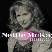 Le texte musical UP A LAZY RIVER de NELLIE MCKAY est également présent dans l'album Bagatelles (2019)