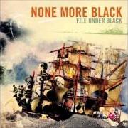 Le texte musical ZING-PONG de NONE MORE BLACK est également présent dans l'album This is satire (2006)