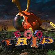 Le texte musical EGO TRIP de PAPA ROACH est également présent dans l'album Ego trip (2022)