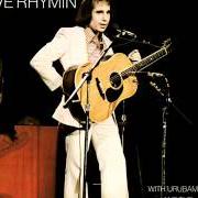 Le texte musical LOVES ME LIKE A ROCK de PAUL SIMON est également présent dans l'album Live rhymin' (1974)