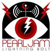Le texte musical LIGHTNING BOLT de PEARL JAM est également présent dans l'album Lightning bolt (2013)