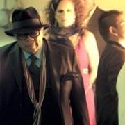 Le texte musical P.Y.T. (PRETTY YOUNG THING) de QUINCY JONES est également présent dans l'album Q: soul bossa nostra (2010)