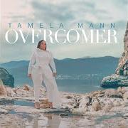 Le texte musical SOURCE de TAMELA MANN est également présent dans l'album Overcomer (2021)
