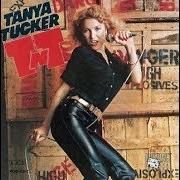 Le texte musical HEARTBREAK HOTEL de TANYA TUCKER est également présent dans l'album T.N.T. (1978)