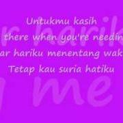 Le texte musical SURIA HATIKU de TAUFIK BATISAH est également présent dans l'album Suria hatiku