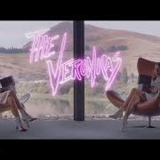 Le texte musical THINK OF ME de THE VERONICAS est également présent dans l'album Think of me (2019)