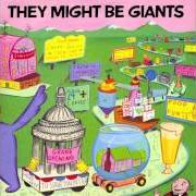 Le texte musical 32 FOOTSTEPS de THEY MIGHT BE GIANTS est également présent dans l'album They might be giants (the pink album) (1986)