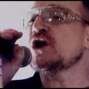 Le texte musical CEDARS OF LEBANON de U2 est également présent dans l'album No line on the horizon (2009)