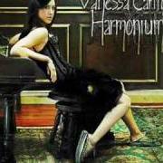 Le texte musical HALF A WEEK BEFORE THE WINTER de VANESSA CARLTON est également présent dans l'album Harmonium (2004)
