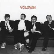 Le texte musical SOLO (DOS PALABRAS) de VOLOVAN est également présent dans l'album Hogar (2009)