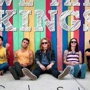 Le texte musical ALL AGAIN FOR YOU de WE THE KINGS est également présent dans l'album We the kings (2007)