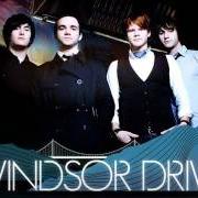 Le texte musical SLOW DOWN de WINDSOR DRIVE est également présent dans l'album Meet the tide (2007)