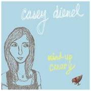 Le texte musical FAT OLD MAN de CASEY DIENEL est également présent dans l'album Wind-up canary (2006)
