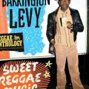 Le texte musical DANCES ARE CHANGES de BARRINGTON LEVY est également présent dans l'album Reggae anthology. sweet reggae music (2012)