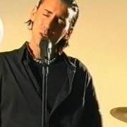 Le texte musical NON ESCLUDO IL RITORNO - FRANCO CALIFANO de SANREMO 2005 est également présent dans l'album Sanremo 2005