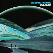 Le texte musical L.O.L.A. de BERNARD FANNING est également présent dans l'album Civil dusk (2016)