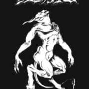 Le texte musical BLACK BANNER de BESATT est également présent dans l'album Hail lucifer (1999)