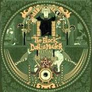 Le texte musical MOONLIGHT EQUILIBRIUM de THE BLACK DAHLIA MURDER est également présent dans l'album Ritual (2011)
