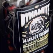 Le texte musical SHE IS MACHO de THE BLACKOUT est également présent dans l'album We are the dynamite! (2007)