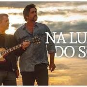 Le texte musical NA LUZ DO SOM de VICTOR & LEO est également présent dans l'album Na luz do som (2017)