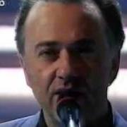 Le texte musical SIGNOR TENENTE de GIORGIO FALETTI est également présent dans l'album Sanremo