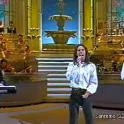 Le texte musical SPUNTA LA LUNA DAL MONTE (DISIMPARADOS) de PIERANGELO BERTOLI & TAZENDA est également présent dans l'album Sanremo