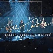 Le texte musical ANGELS WE HAVE HEARD ON HIGH / HARK! THE HERALD ANGELS SING de DARLENE ZSCHECH est également présent dans l'album The table: a christmas worship gathering (2018)