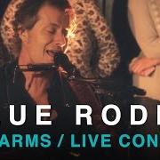 Le texte musical LONG HARD LIFE de BLUE RODEO est également présent dans l'album 1000 arms (2016)