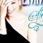 Le texte musical UN SOGNO A COSTO ZERO de EMMA MARRONE est également présent dans l'album Oltre (2010)