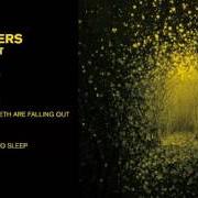 Le texte musical ROLLED TOGETHER de THE ANTLERS est également présent dans l'album Burst apart (2011)