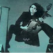 Le texte musical CURA DA LOUCURA de PAULINHO MOSKA est également présent dans l'album Vontade (1993)