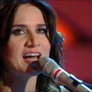 Le texte musical AL POSTO DEL MONDO de CHIARA CIVELLO est également présent dans l'album Sanremo 2012