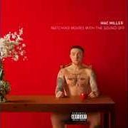 Le texte musical OBJECTS IN THE MIRROR de MAC MILLER est également présent dans l'album Watching movies with the sound off (2013)