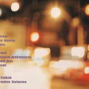 Le texte musical MEIA LUA INTEIRA (CAPOEIRA LARARÁ) de CAETANO VELOSO est également présent dans l'album Noites do norte ao vivo (2001)