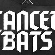 Le texte musical BASTARDS de CANCER BATS est également présent dans l'album Dead set on living (2012)