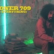 Le texte musical LARSEN de CAPAREZZA est également présent dans l'album Prisoner 709 (2017)