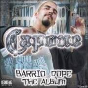 Le texte musical BARRIO DOPE de CAPONE est également présent dans l'album Barrio dope (2001)