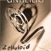 Le texte musical AUF ZUM MOND de UNHEILIG est également présent dans l'album Zelluloid (2004)