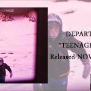 Le texte musical TEENAGE HAZE de DEPARTURES est également présent dans l'album Teenage haze