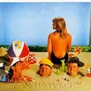 Le texte musical SURFIN' BIRD de SKIANTOS est également présent dans l'album Ti spalmo la crema (1984)